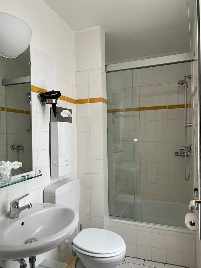 Historischer Gasthof Kaisermuehle - Hotel & Restaurant Viersen Zentrum מראה חיצוני תמונה